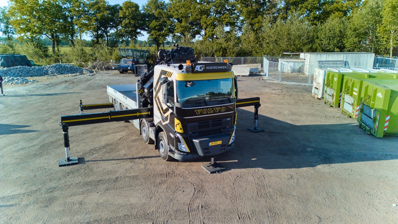 Volvo met HMF 9520
